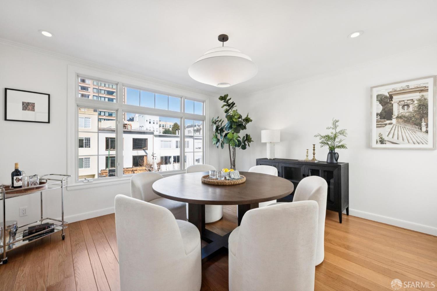 Detail Gallery Image 14 of 53 For 1961 California St, San Francisco,  CA 94109 - 3 Beds | 2 Baths