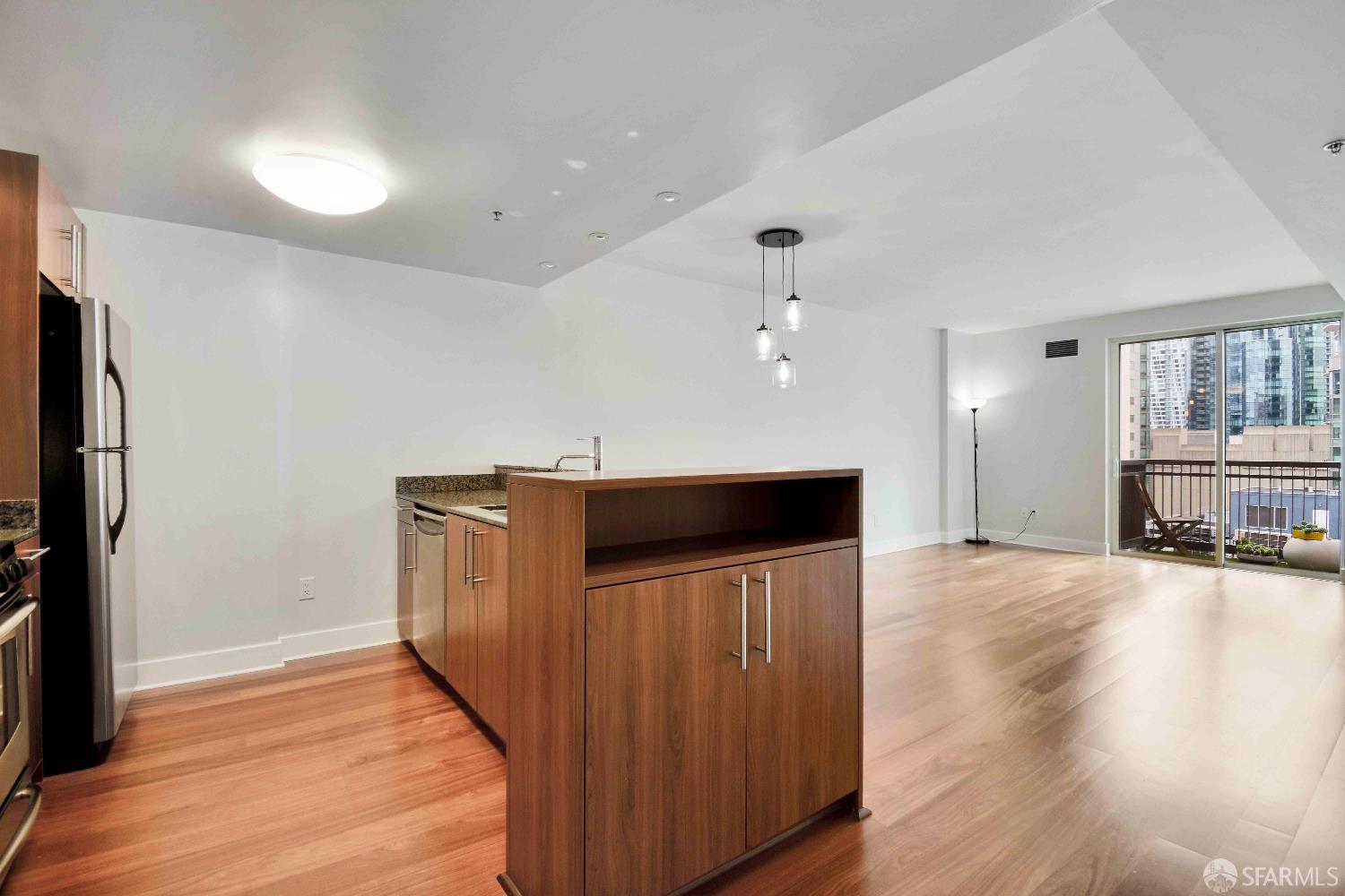 50 Lansing Street # 705