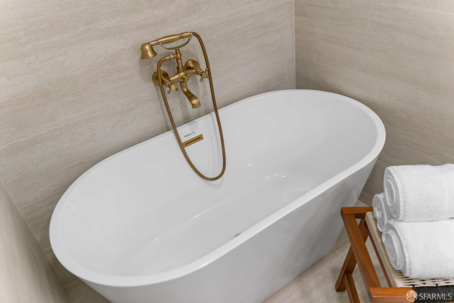 Detail Gallery Image 44 of 56 For 563 El Capitan Dr, Danville,  CA 94526 - 3 Beds | 2/1 Baths