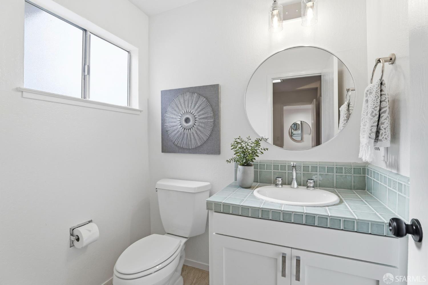 Detail Gallery Image 22 of 35 For 454 9th Ave, Menlo Park,  CA 94025 - 4 Beds | 2/1 Baths