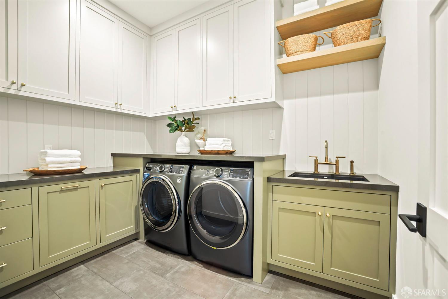 Detail Gallery Image 39 of 74 For 1161 Oleander Dr, Lafayette,  CA 94549 - 4 Beds | 4/1 Baths