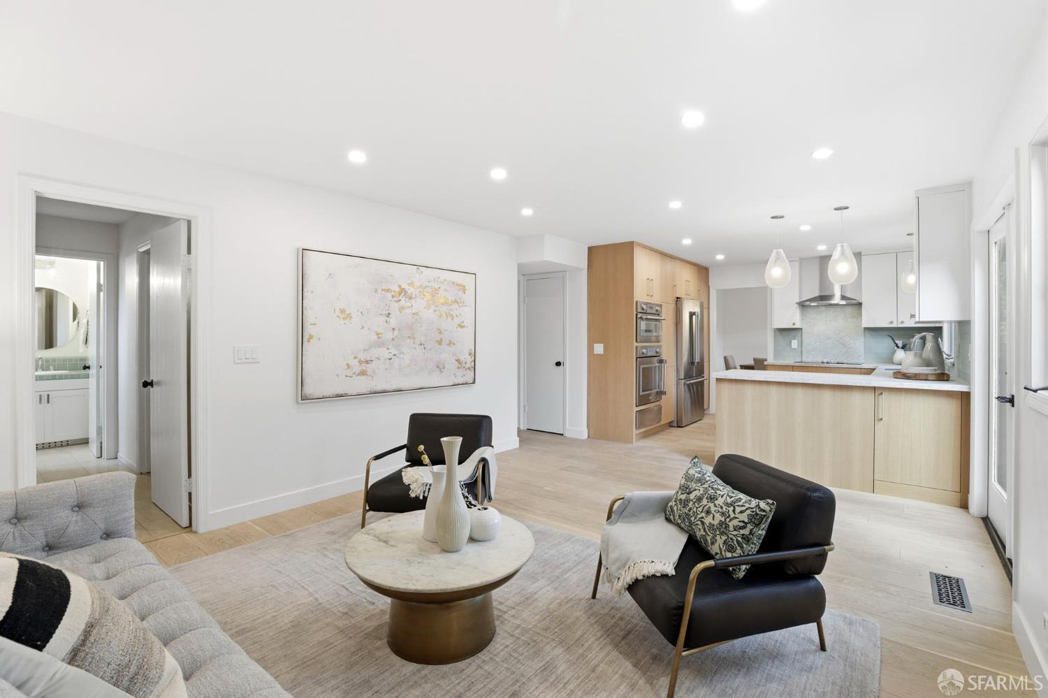 Detail Gallery Image 19 of 35 For 454 9th Ave, Menlo Park,  CA 94025 - 4 Beds | 2/1 Baths