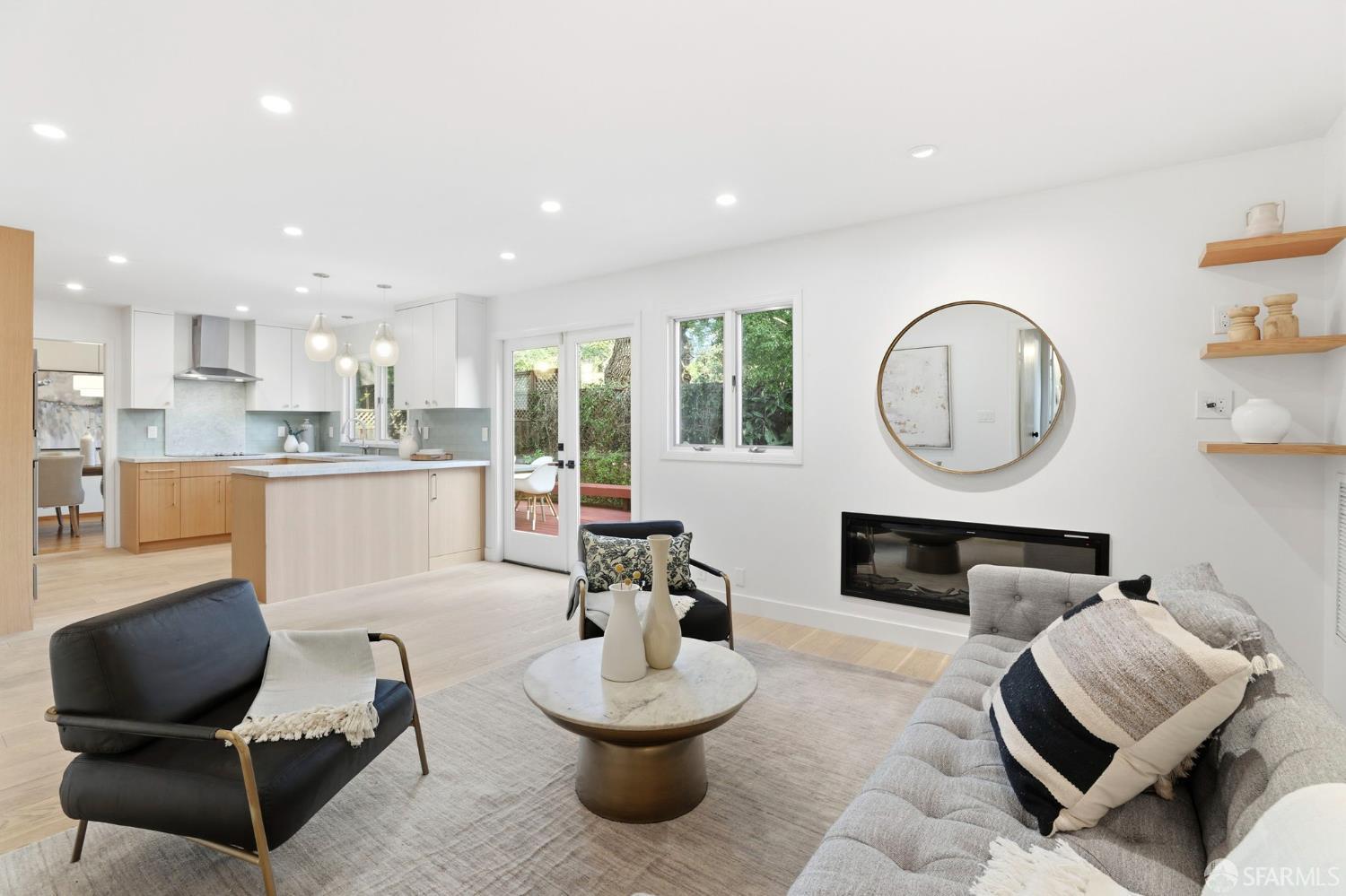 Detail Gallery Image 20 of 35 For 454 9th Ave, Menlo Park,  CA 94025 - 4 Beds | 2/1 Baths