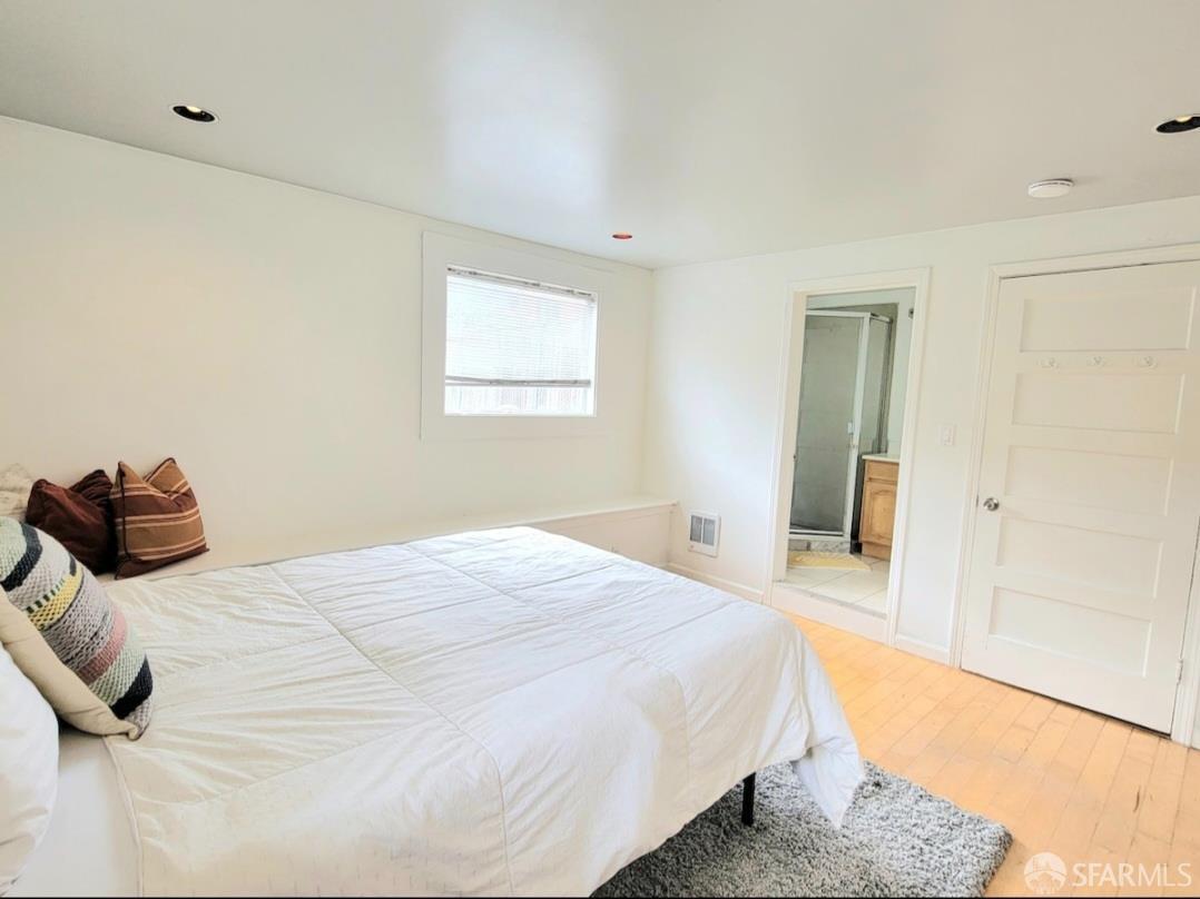 Detail Gallery Image 8 of 27 For 365 22nd Ave, San Francisco,  CA 94121 - 2 Beds | 2 Baths