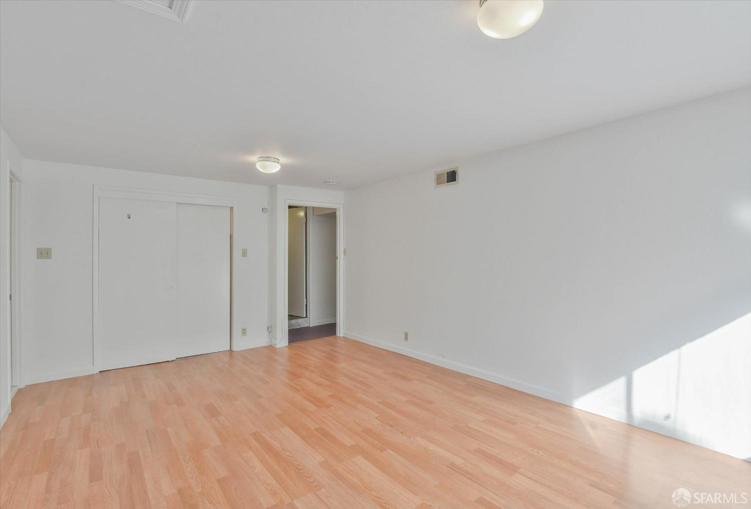 Detail Gallery Image 33 of 57 For 890 48th Ave, San Francisco,  CA 94121 - 3 Beds | 3 Baths