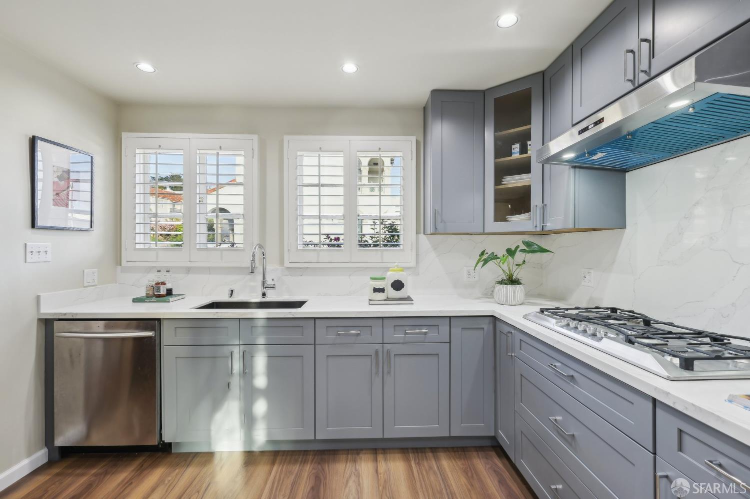 Detail Gallery Image 40 of 77 For 1475 Monterey Blvd, San Francisco,  CA 94127 - 4 Beds | 4/1 Baths