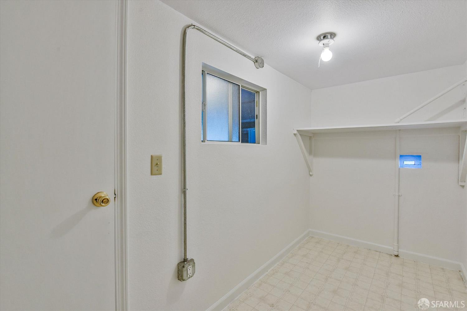 Detail Gallery Image 35 of 57 For 890 48th Ave, San Francisco,  CA 94121 - 3 Beds | 3 Baths