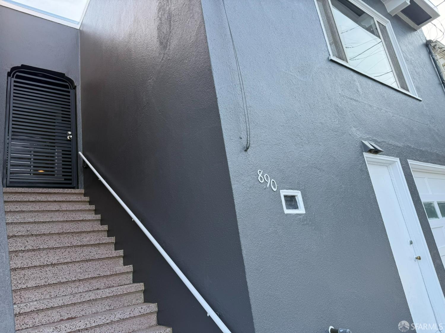 Detail Gallery Image 3 of 57 For 890 48th Ave, San Francisco,  CA 94121 - 3 Beds | 3 Baths