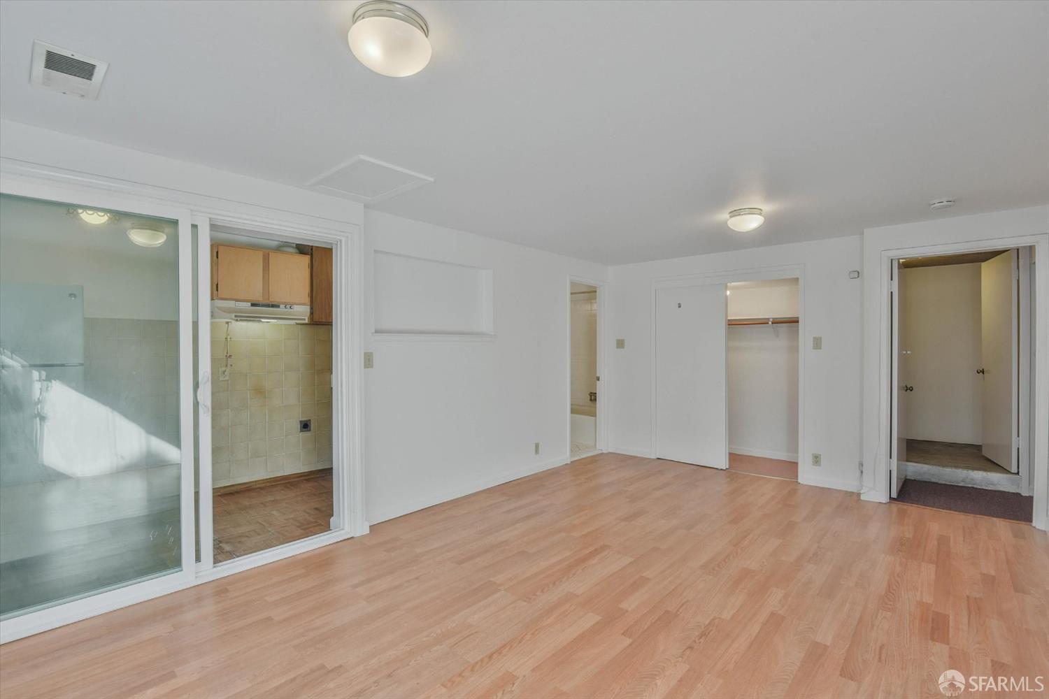 Detail Gallery Image 30 of 57 For 890 48th Ave, San Francisco,  CA 94121 - 3 Beds | 3 Baths