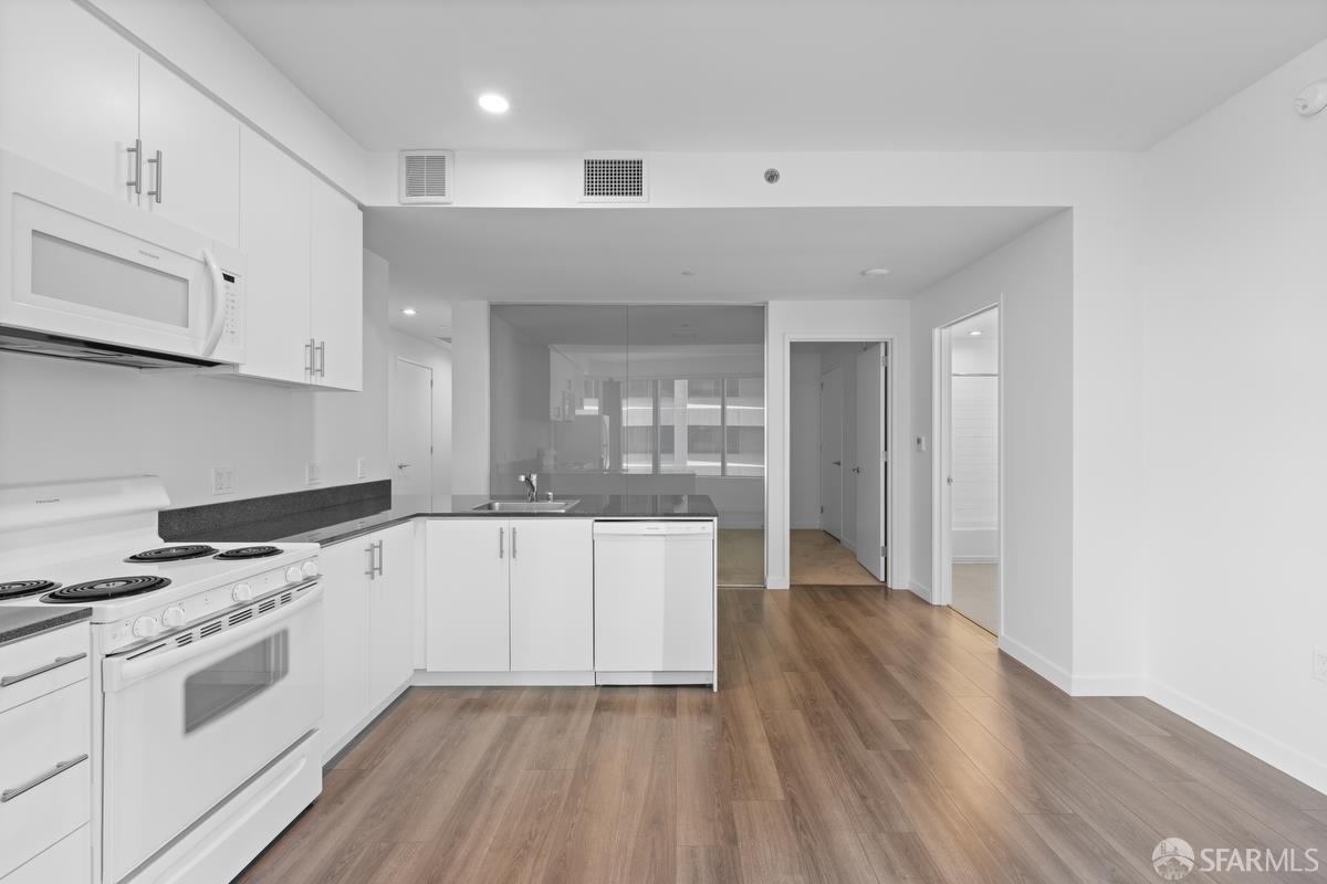 Detail Gallery Image 8 of 25 For 280 Spear St 12h,  San Francisco,  CA 94105 - 1 Beds | 1 Baths