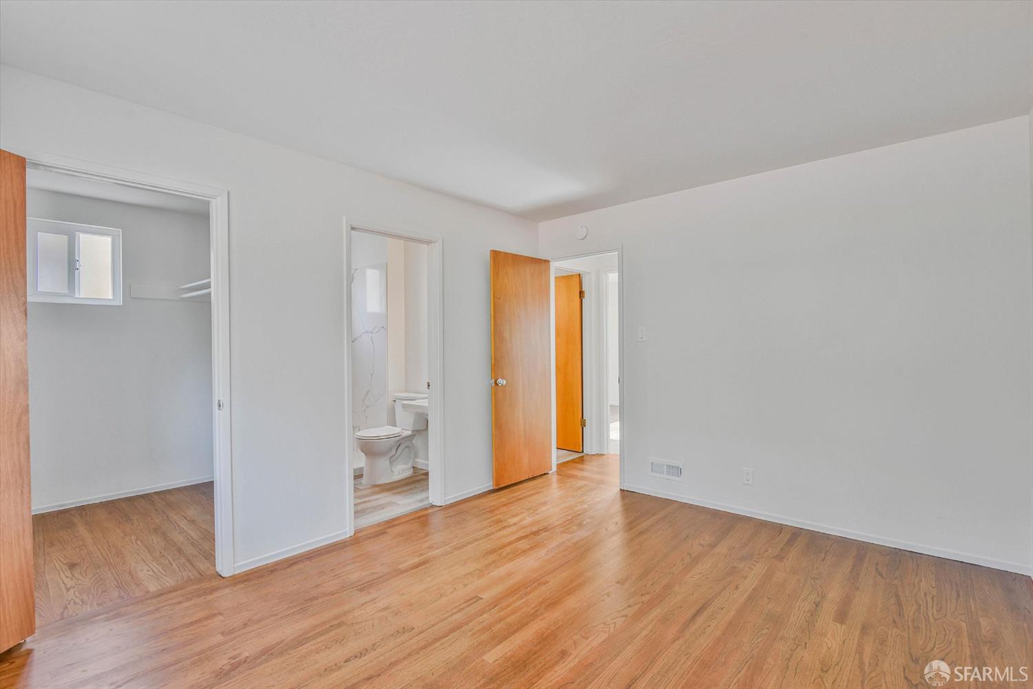 Detail Gallery Image 22 of 39 For 754 Park Way, South San Francisco,  CA 94080 - 4 Beds | 2/1 Baths