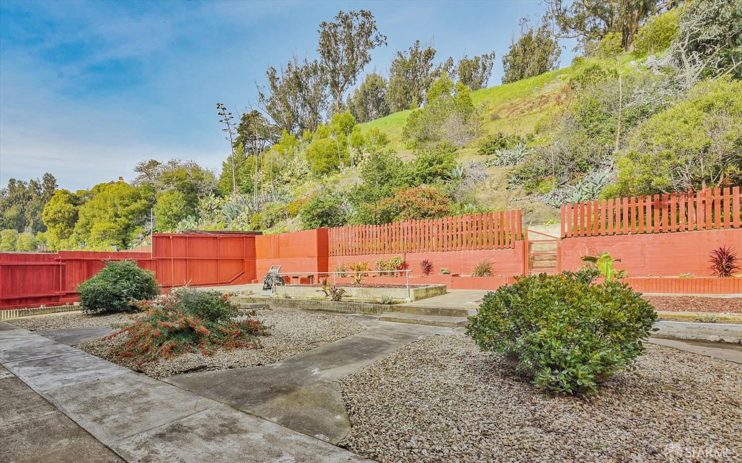 Detail Gallery Image 36 of 39 For 754 Park Way, South San Francisco,  CA 94080 - 4 Beds | 2/1 Baths