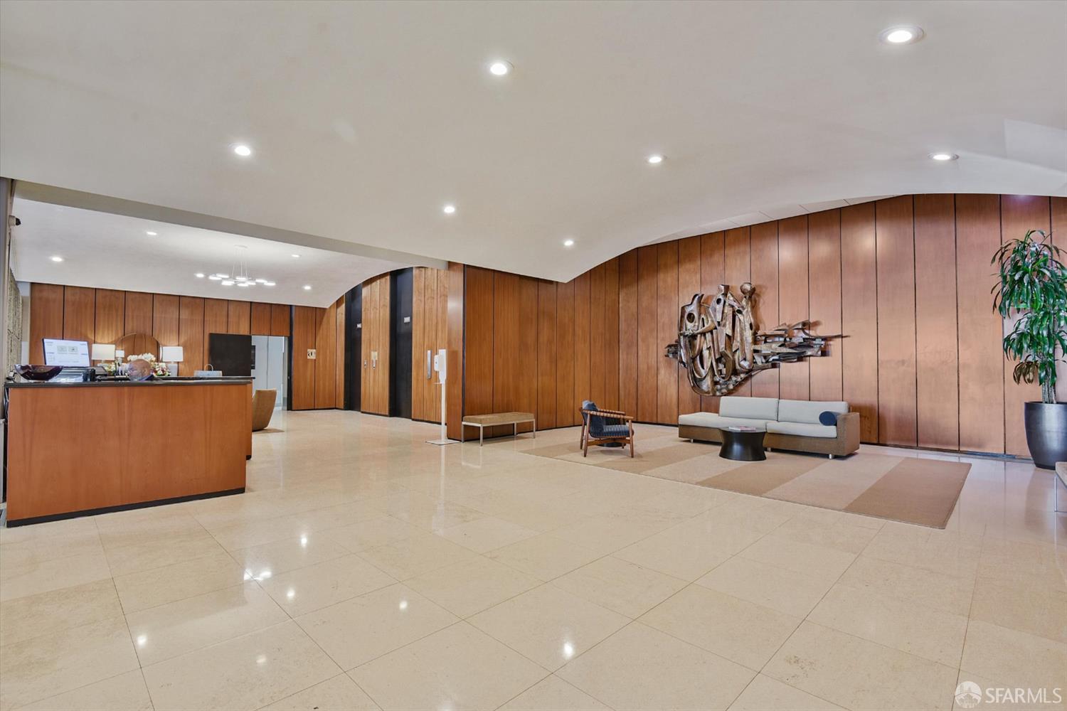 Detail Gallery Image 5 of 48 For 1333 Jones St #1206,  San Francisco,  CA 94109 - 2 Beds | 2 Baths