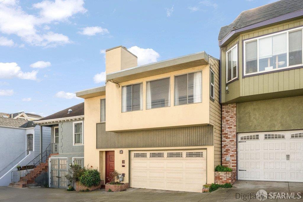 Detail Gallery Image 3 of 21 For 329 Woolsey St, San Francisco,  CA 94134 - – Beds | – Baths