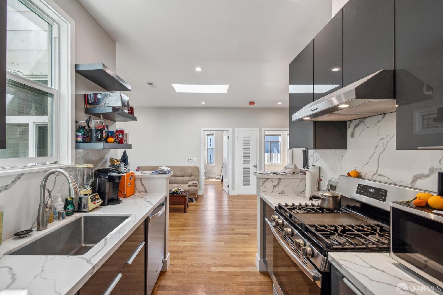 Detail Gallery Image 25 of 50 For 1512 California St, San Francisco,  CA 94109 - – Beds | – Baths