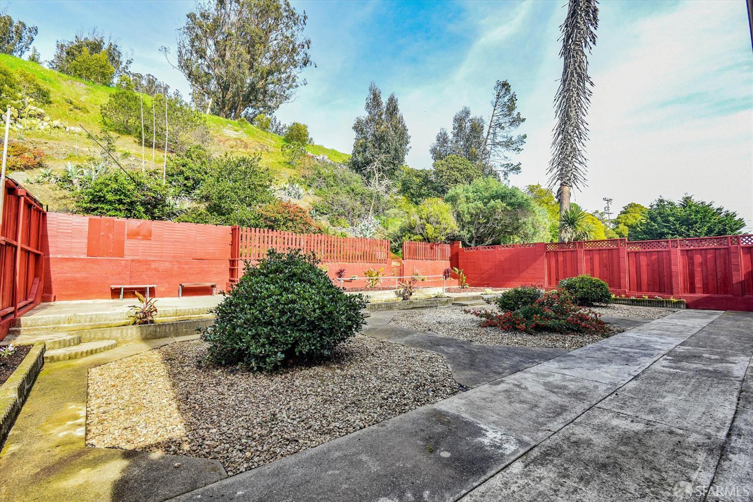 Detail Gallery Image 37 of 39 For 754 Park Way, South San Francisco,  CA 94080 - 4 Beds | 2/1 Baths