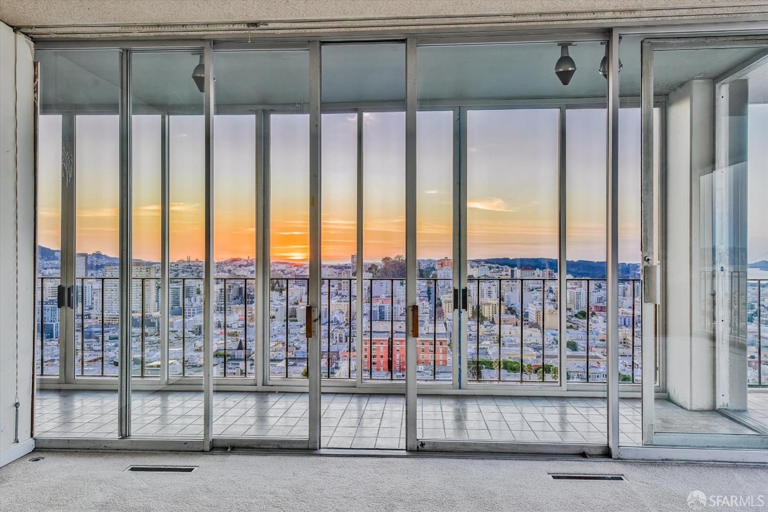 Detail Gallery Image 28 of 48 For 1333 Jones St #1206,  San Francisco,  CA 94109 - 2 Beds | 2 Baths
