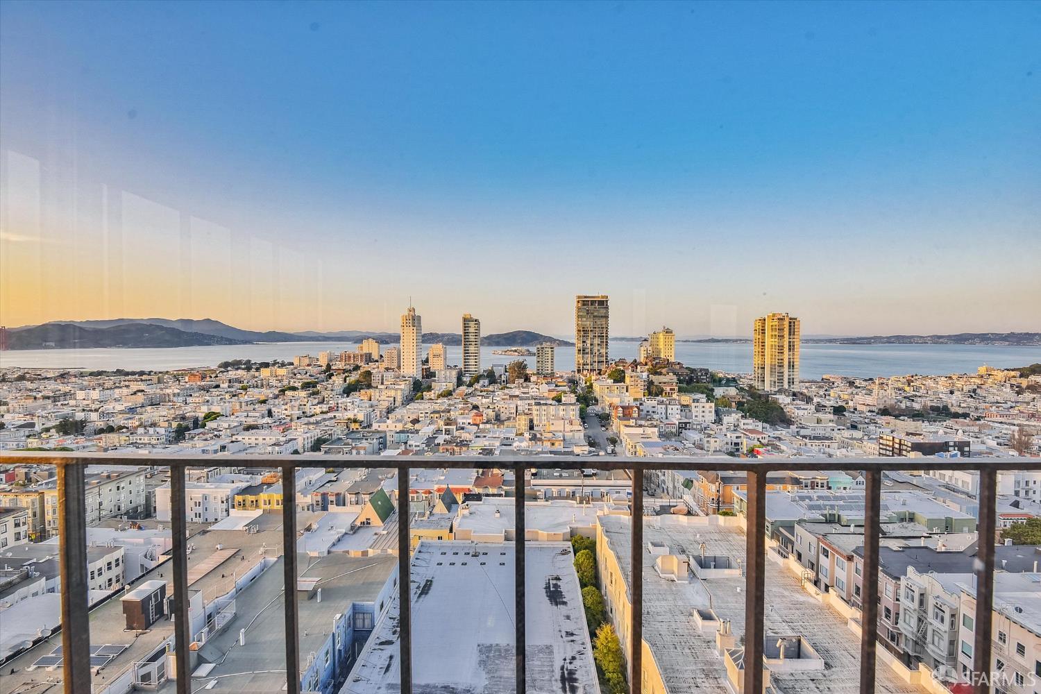 Detail Gallery Image 40 of 48 For 1333 Jones St #1206,  San Francisco,  CA 94109 - 2 Beds | 2 Baths