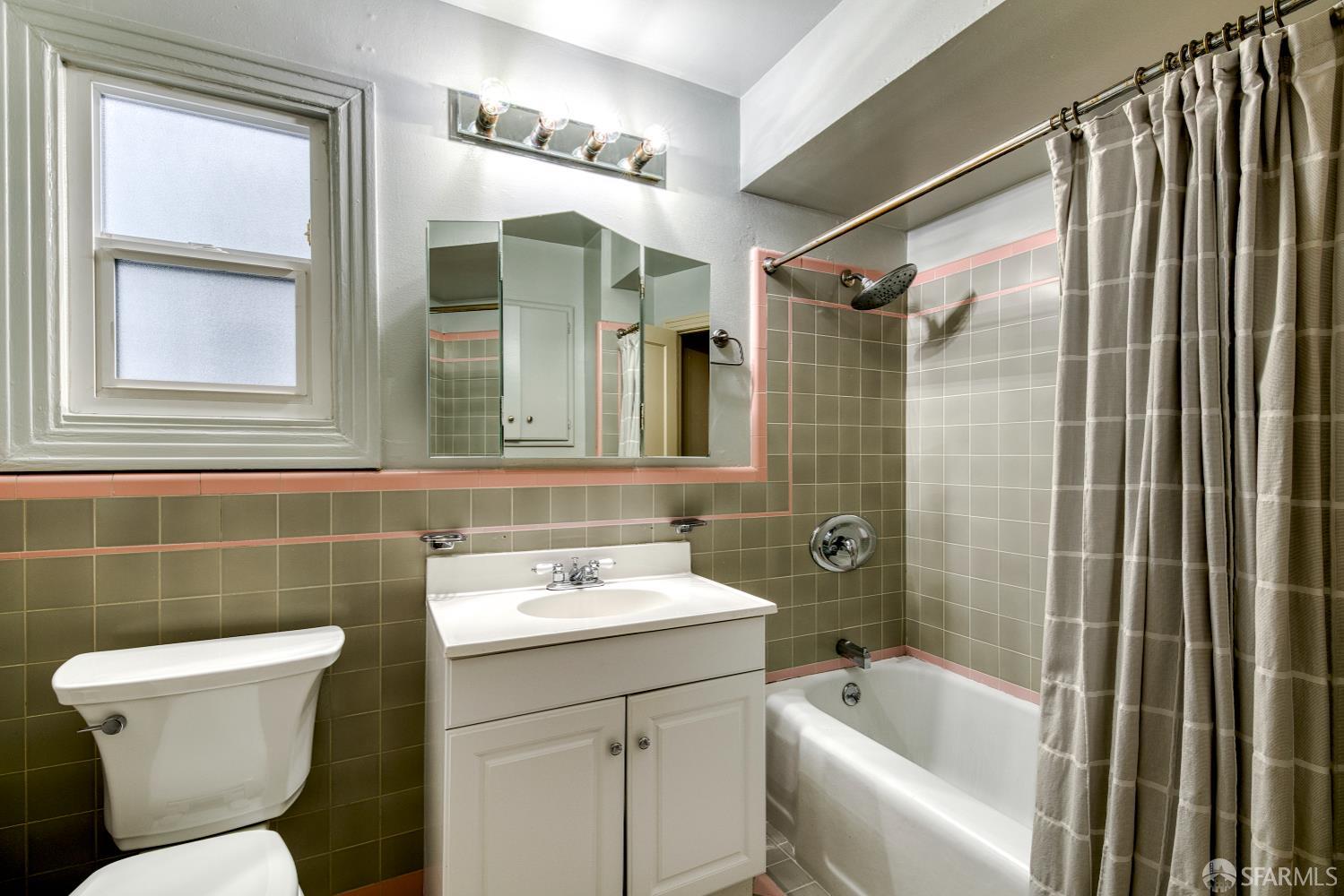 Detail Gallery Image 16 of 48 For 2314 Filbert St, San Francisco,  CA 94123 - – Beds | – Baths