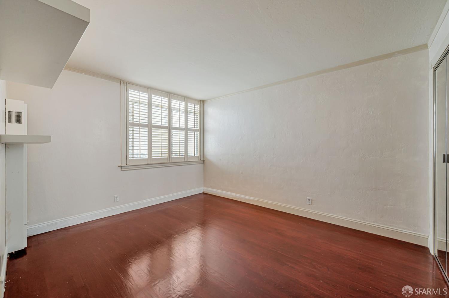 Detail Gallery Image 21 of 39 For 1530 Ofarrell St #1,  San Francisco,  CA 94115 - 3 Beds | 2 Baths