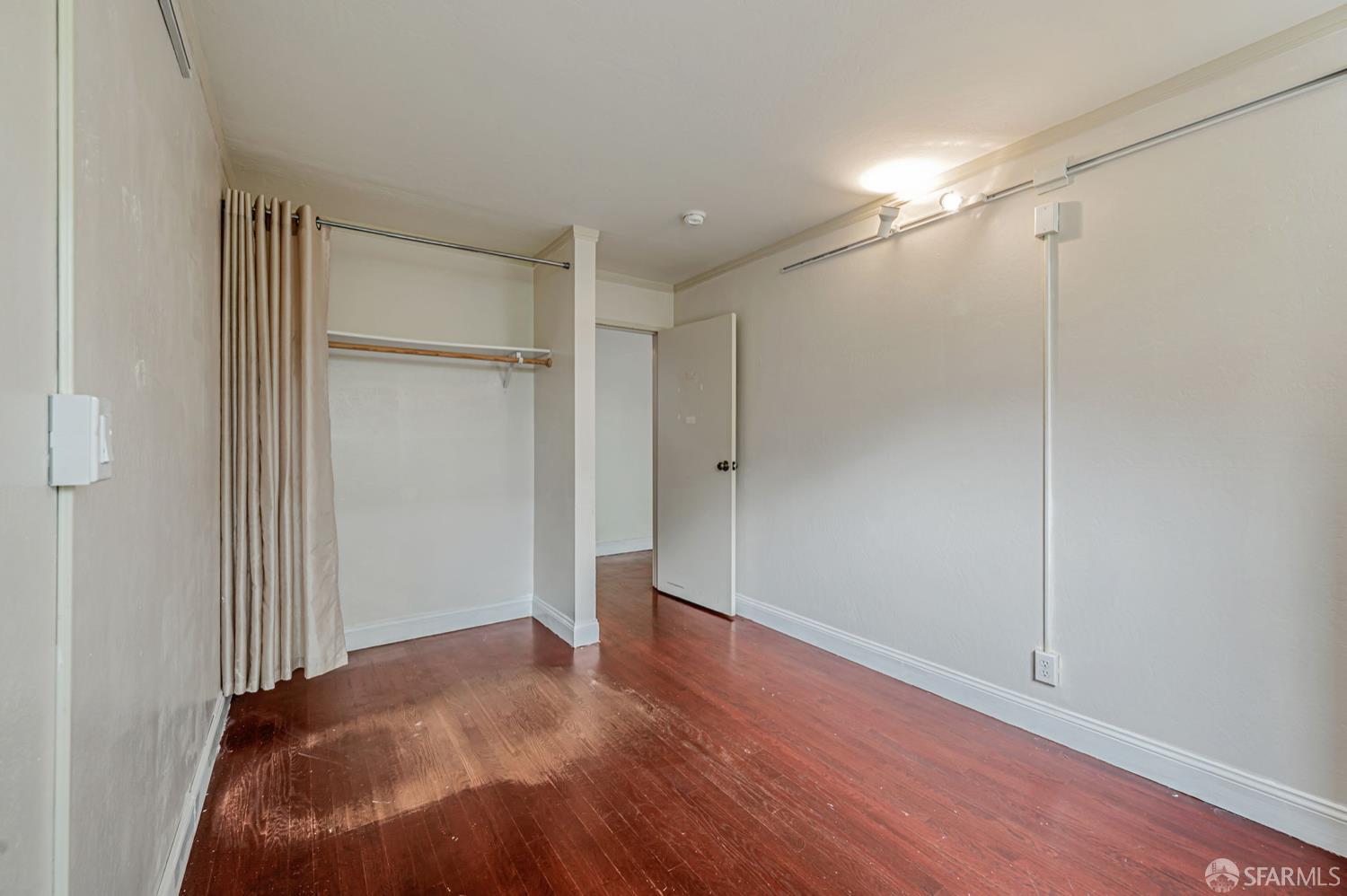 Detail Gallery Image 38 of 39 For 1530 Ofarrell St #1,  San Francisco,  CA 94115 - 3 Beds | 2 Baths