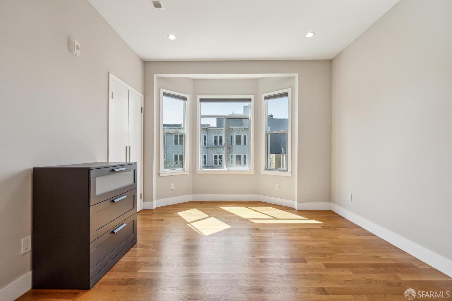 Detail Gallery Image 33 of 50 For 1512 California St, San Francisco,  CA 94109 - – Beds | – Baths