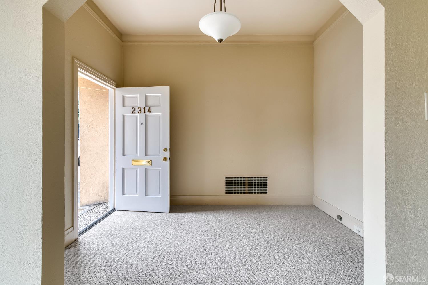 Detail Gallery Image 23 of 48 For 2314 Filbert St, San Francisco,  CA 94123 - – Beds | – Baths