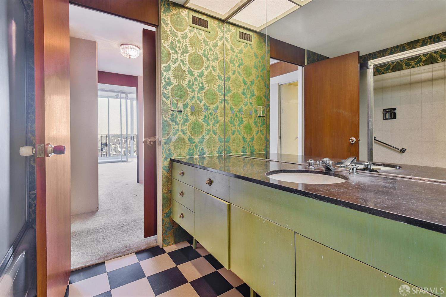 Detail Gallery Image 18 of 48 For 1333 Jones St #1206,  San Francisco,  CA 94109 - 2 Beds | 2 Baths