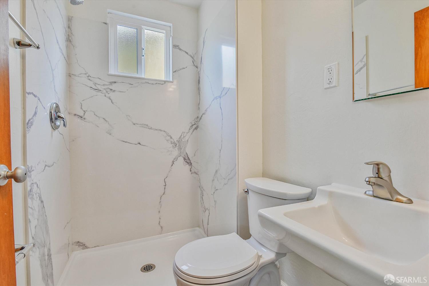 Detail Gallery Image 24 of 39 For 754 Park Way, South San Francisco,  CA 94080 - 4 Beds | 2/1 Baths