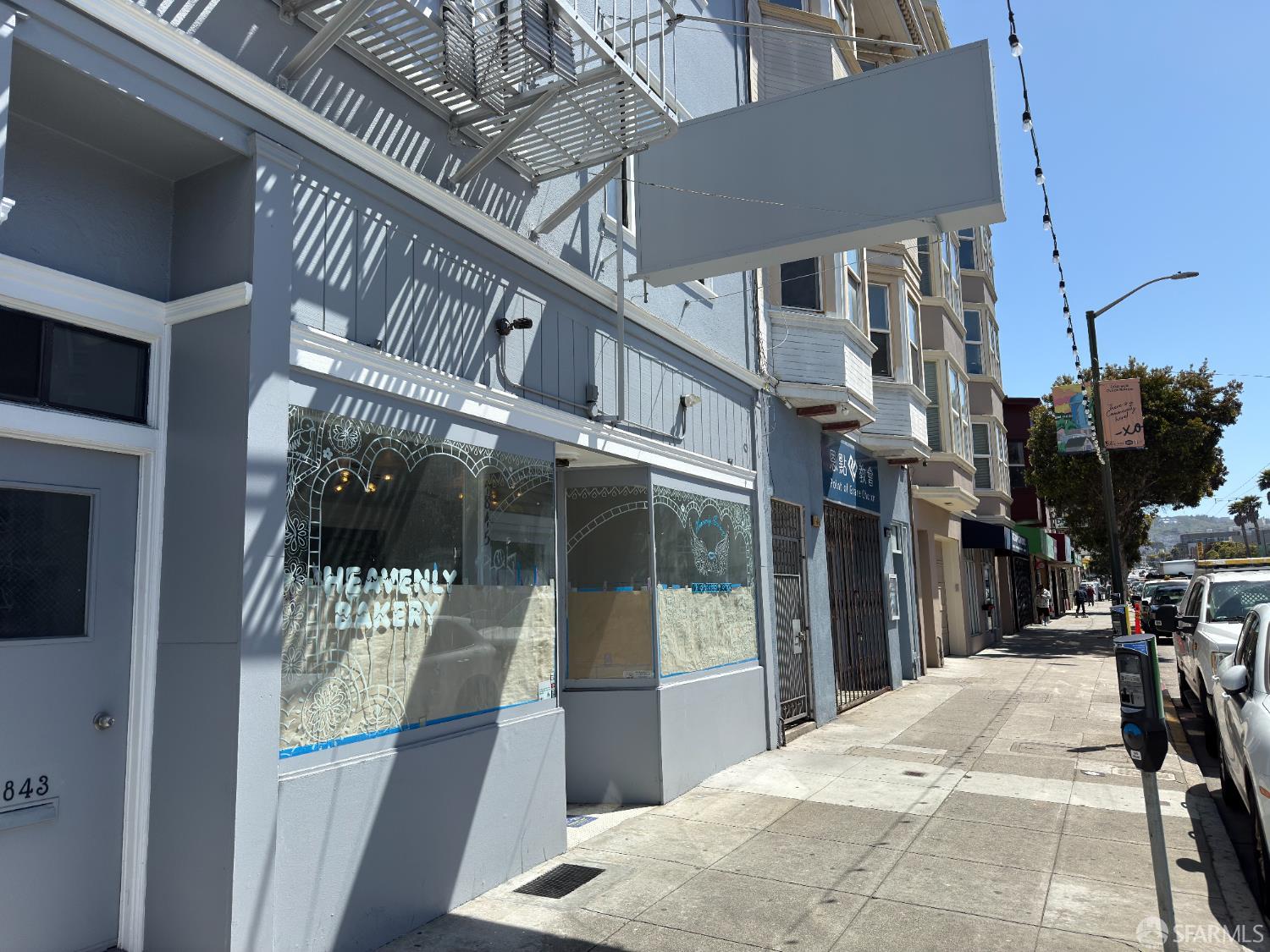 Detail Gallery Image 4 of 32 For 4843 Mission St, San Francisco,  CA 94112 - – Beds | – Baths