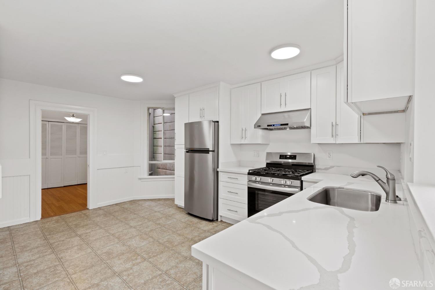 Detail Gallery Image 17 of 30 For 3864 Cesar Chavez St, San Francisco,  CA 94131 - – Beds | – Baths