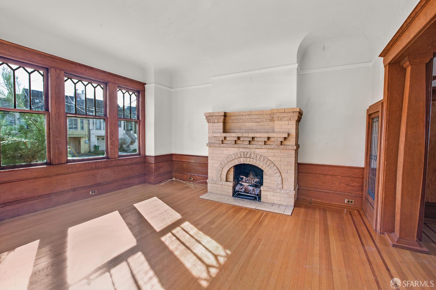 Detail Gallery Image 5 of 35 For 134 Sears St, San Francisco,  CA 94112 - 2 Beds | 2 Baths