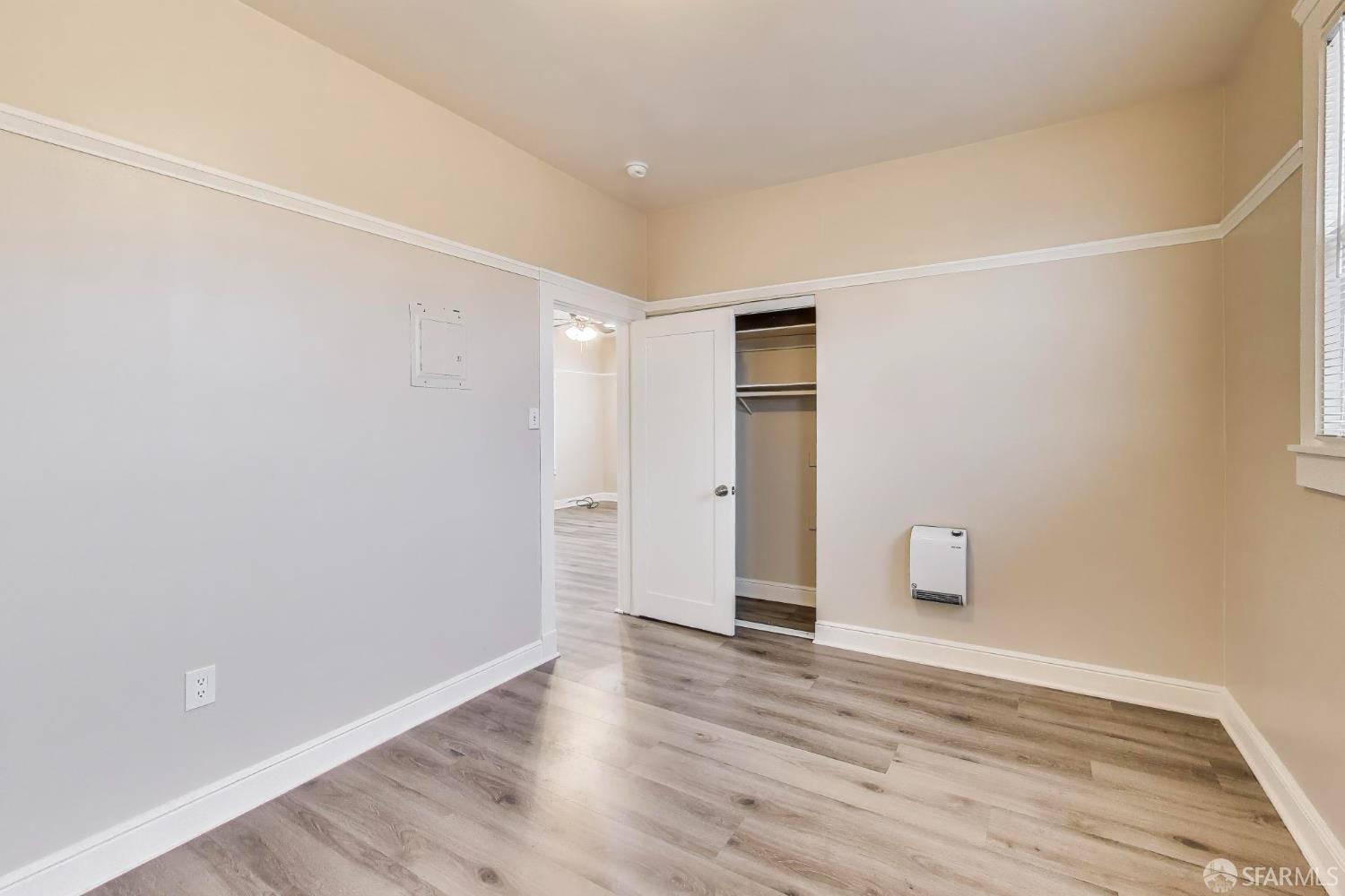 Detail Gallery Image 6 of 21 For 1364 E 27th St, Oakland,  CA 94606 - – Beds | – Baths