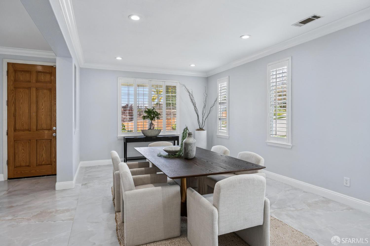 Detail Gallery Image 7 of 62 For 3391 Glencoe Cir, San Ramon,  CA 94582 - 5 Beds | 4 Baths