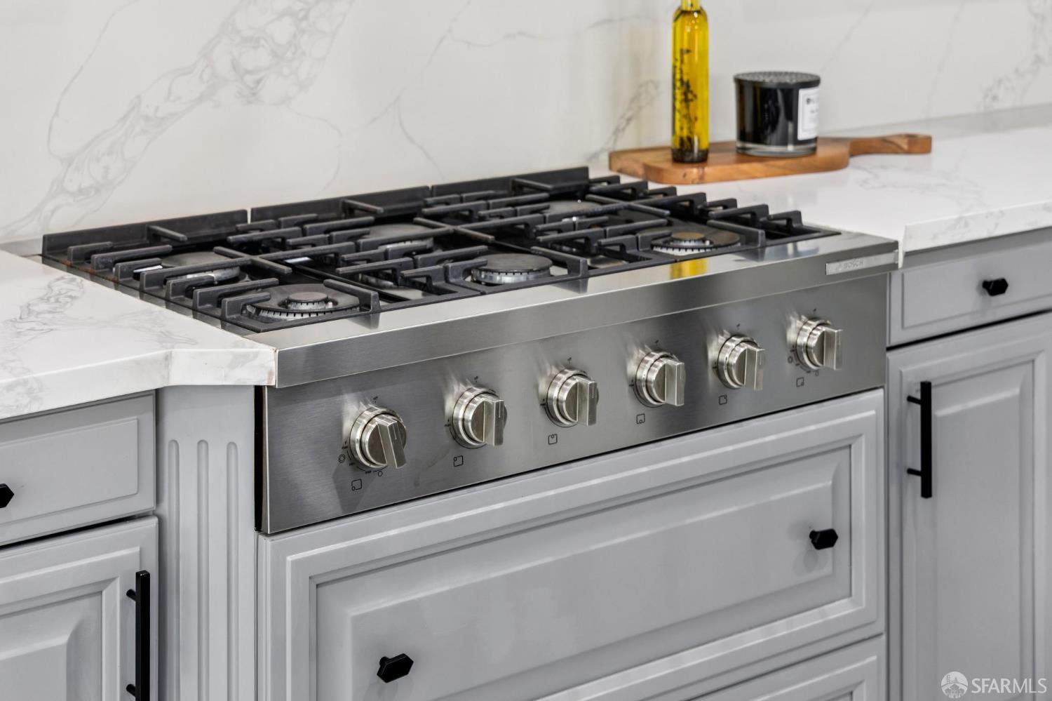 Detail Gallery Image 19 of 62 For 3391 Glencoe Cir, San Ramon,  CA 94582 - 5 Beds | 4 Baths