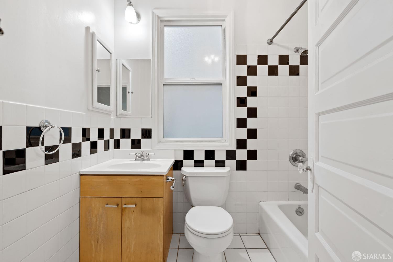 Detail Gallery Image 18 of 30 For 3864 Cesar Chavez St, San Francisco,  CA 94131 - – Beds | – Baths