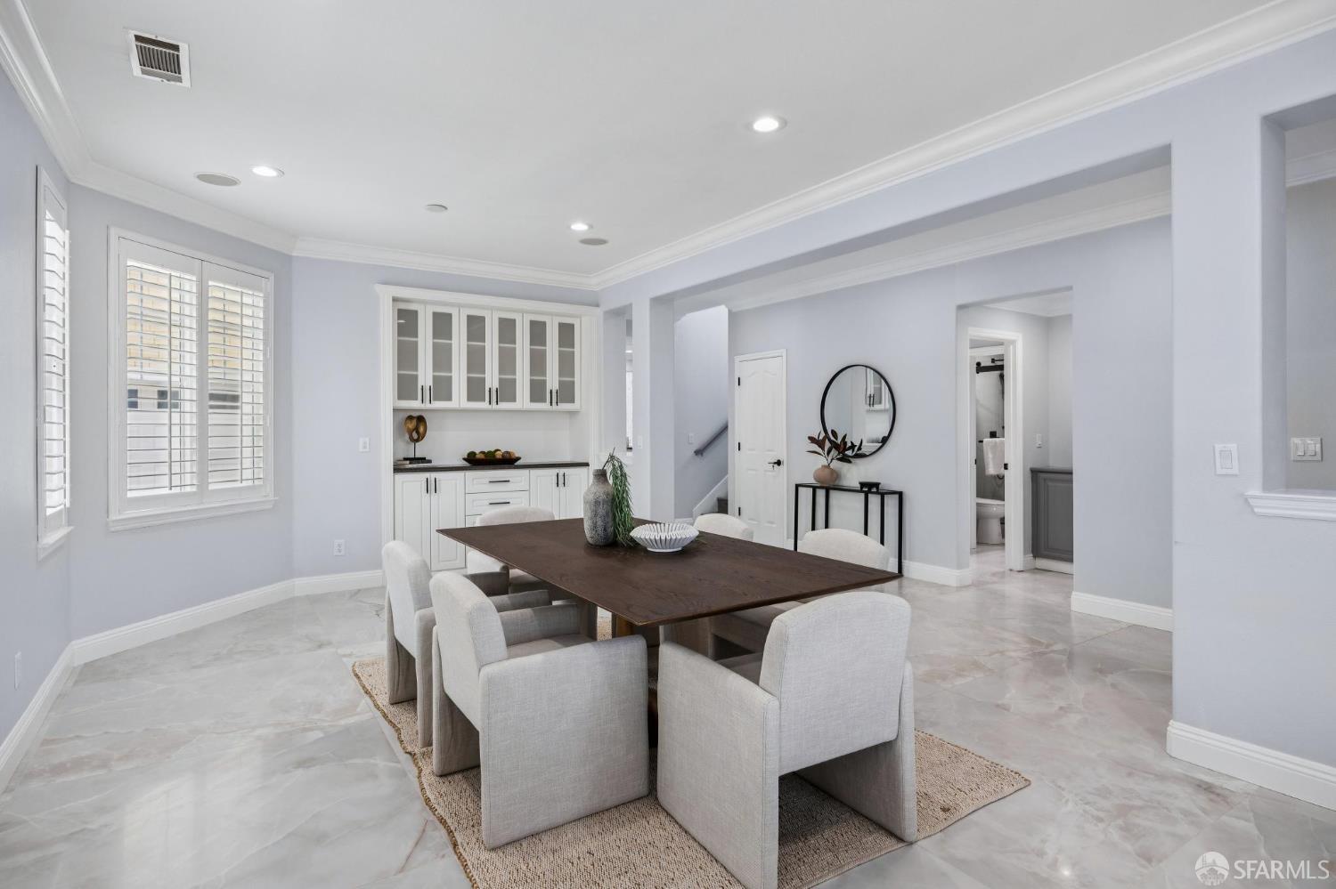 Detail Gallery Image 9 of 62 For 3391 Glencoe Cir, San Ramon,  CA 94582 - 5 Beds | 4 Baths