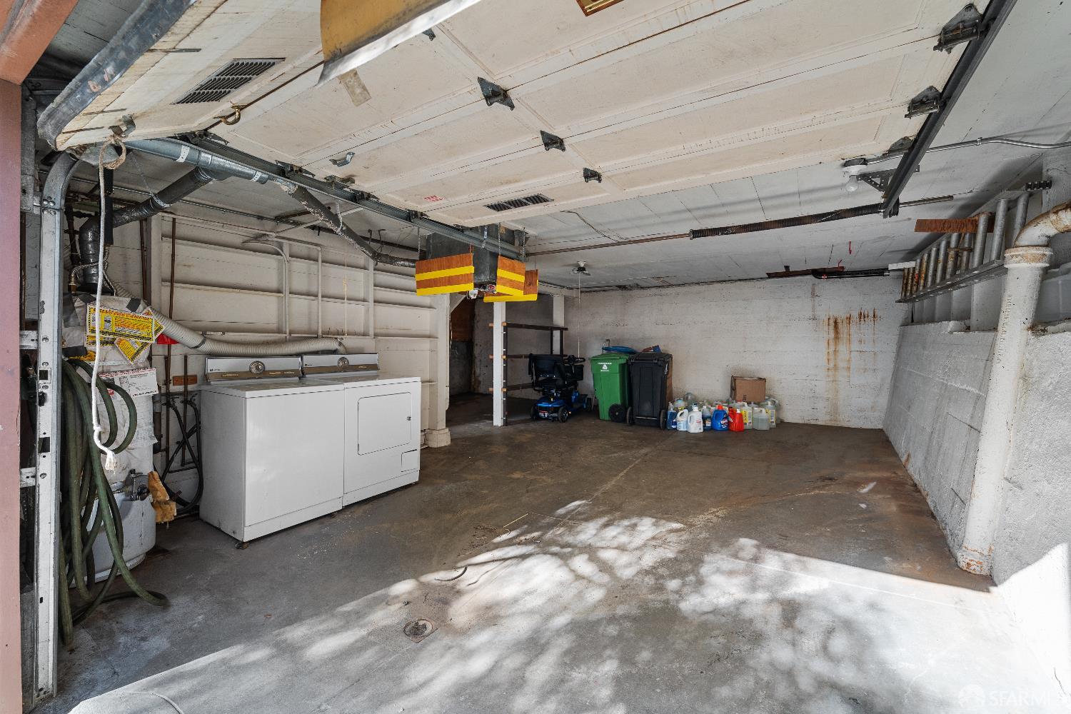 Detail Gallery Image 13 of 15 For 287 Moultrie St, San Francisco,  CA 94110 - 2 Beds | 1 Baths