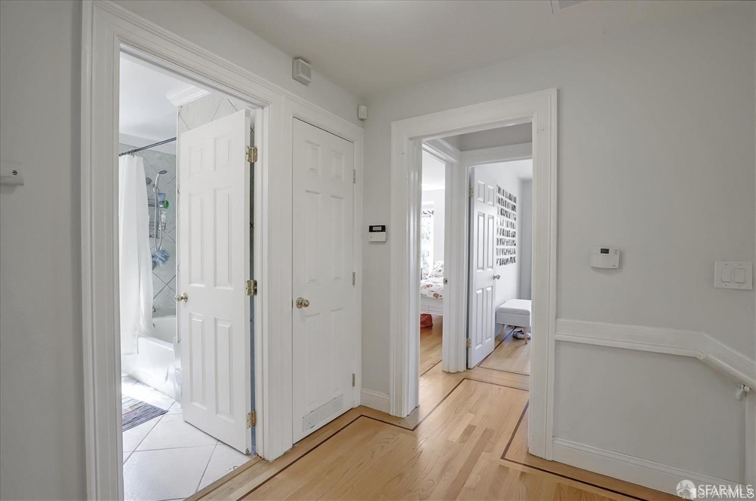 Detail Gallery Image 24 of 49 For 2535 Chilton Way, Berkeley,  CA 94704 - 4 Beds | 2 Baths