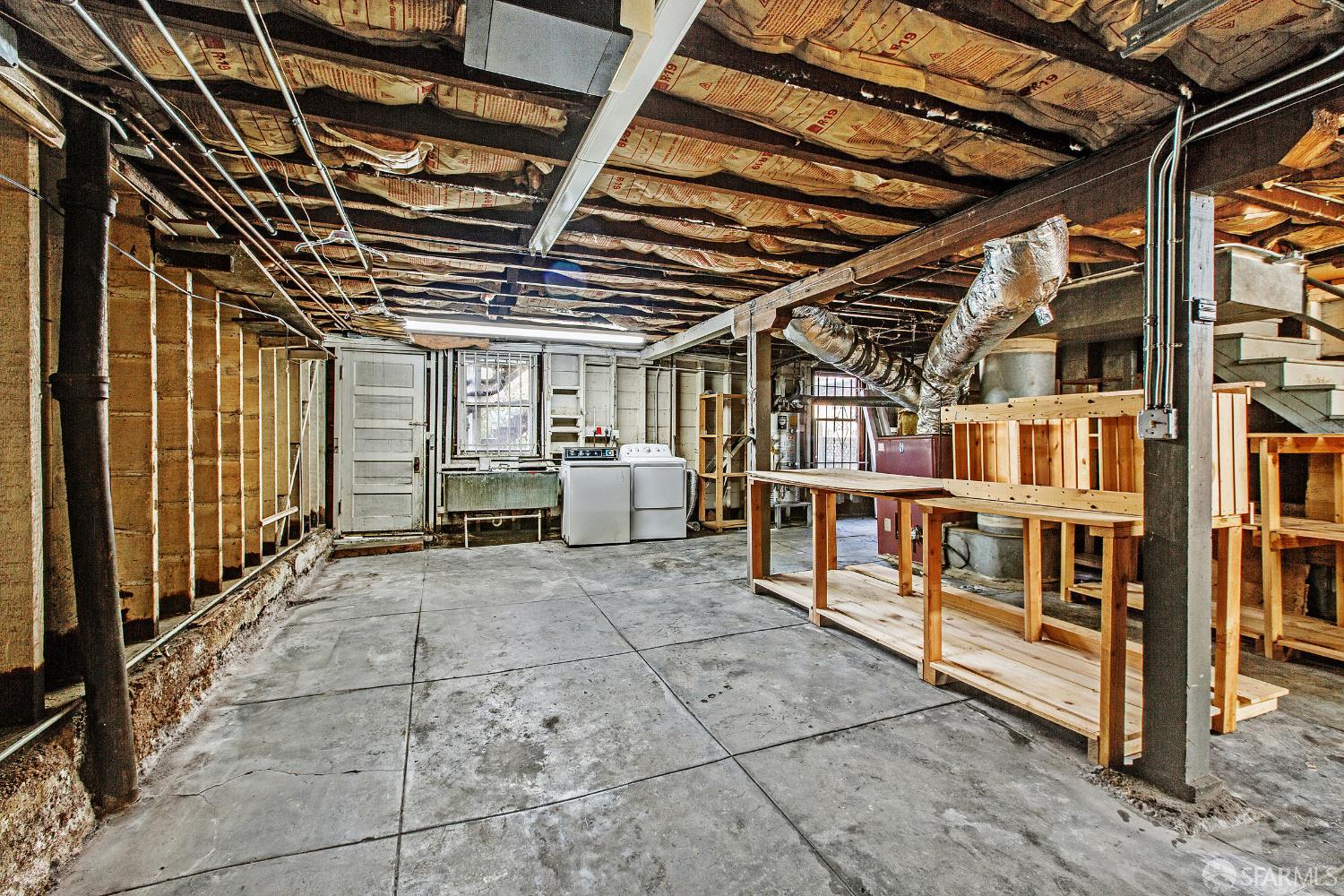 Detail Gallery Image 23 of 35 For 134 Sears St, San Francisco,  CA 94112 - 2 Beds | 2 Baths