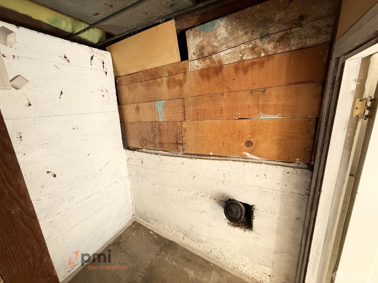 Detail Gallery Image 14 of 14 For 1414 Newcomb Ave, San Francisco,  CA 94124 - 1 Beds | 1 Baths