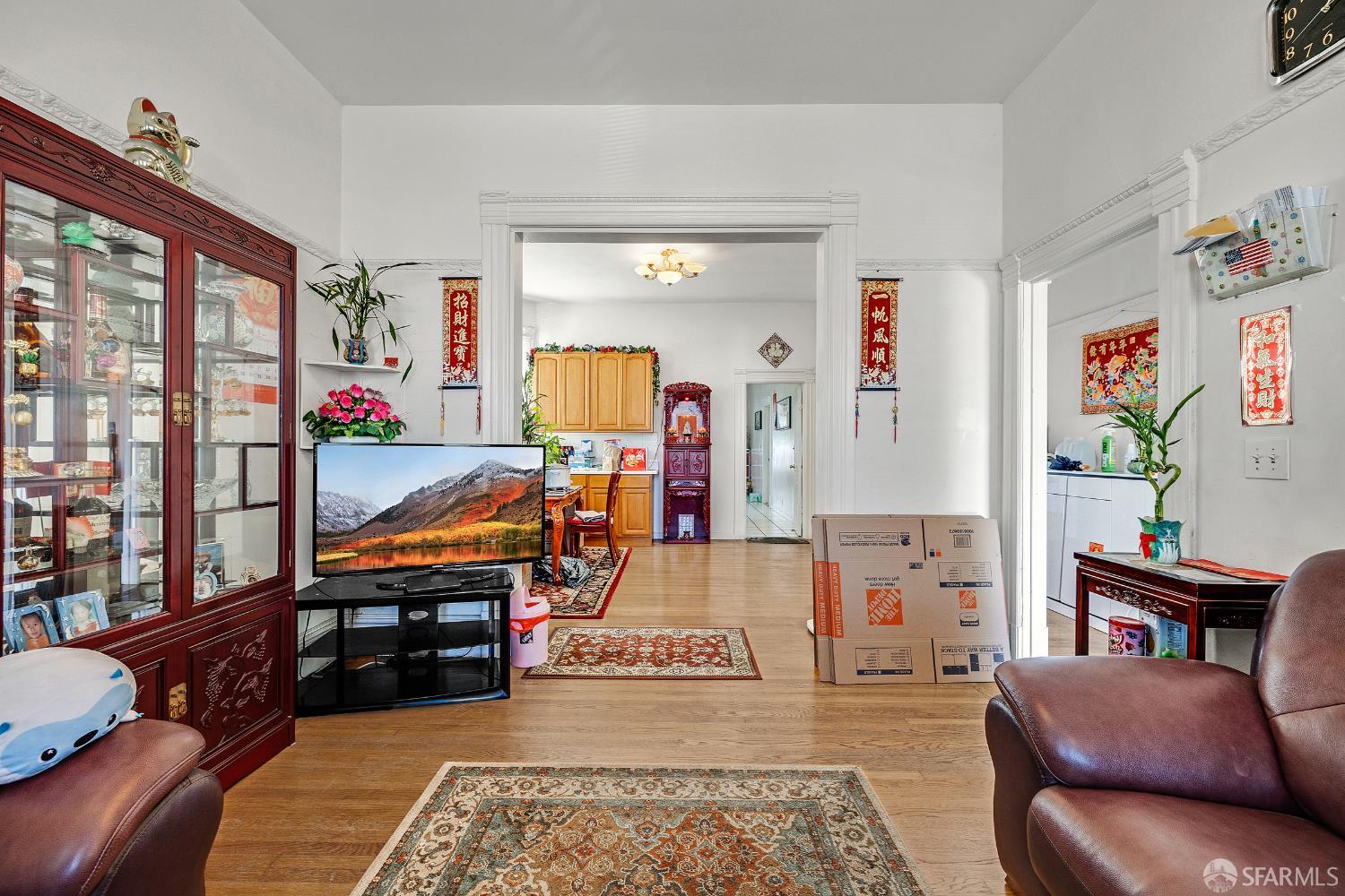 Detail Gallery Image 29 of 51 For 2136 Pacific Ave, Alameda,  CA 94501 - 7 Beds | 4 Baths