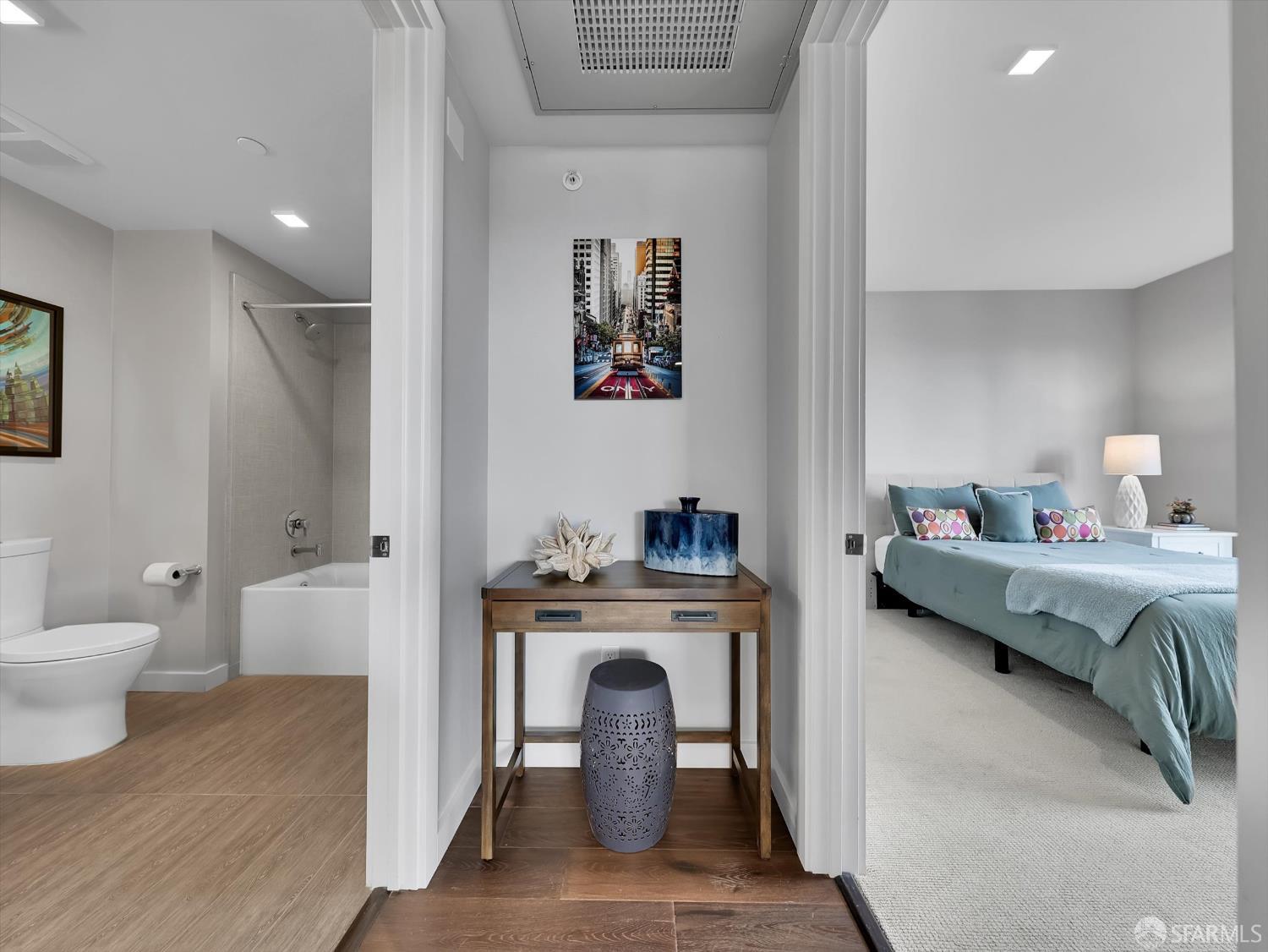 Detail Gallery Image 28 of 44 For 1727 Lacassie Ave 4d,  Walnut Creek,  CA 94596 - 2 Beds | 2 Baths