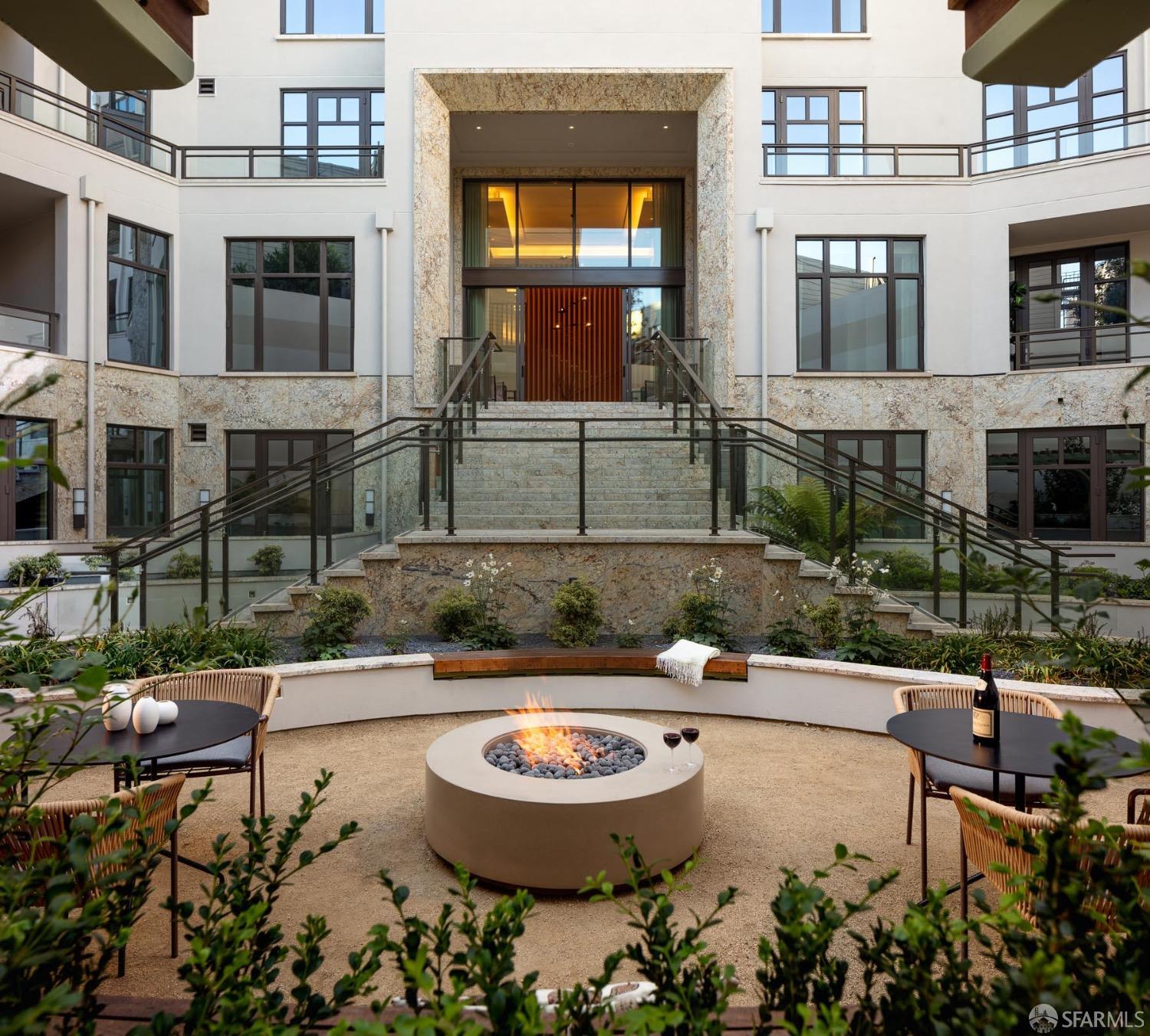 Detail Gallery Image 6 of 40 For 875 California St #202,  San Francisco,  CA 94108 - 2 Beds | 2 Baths