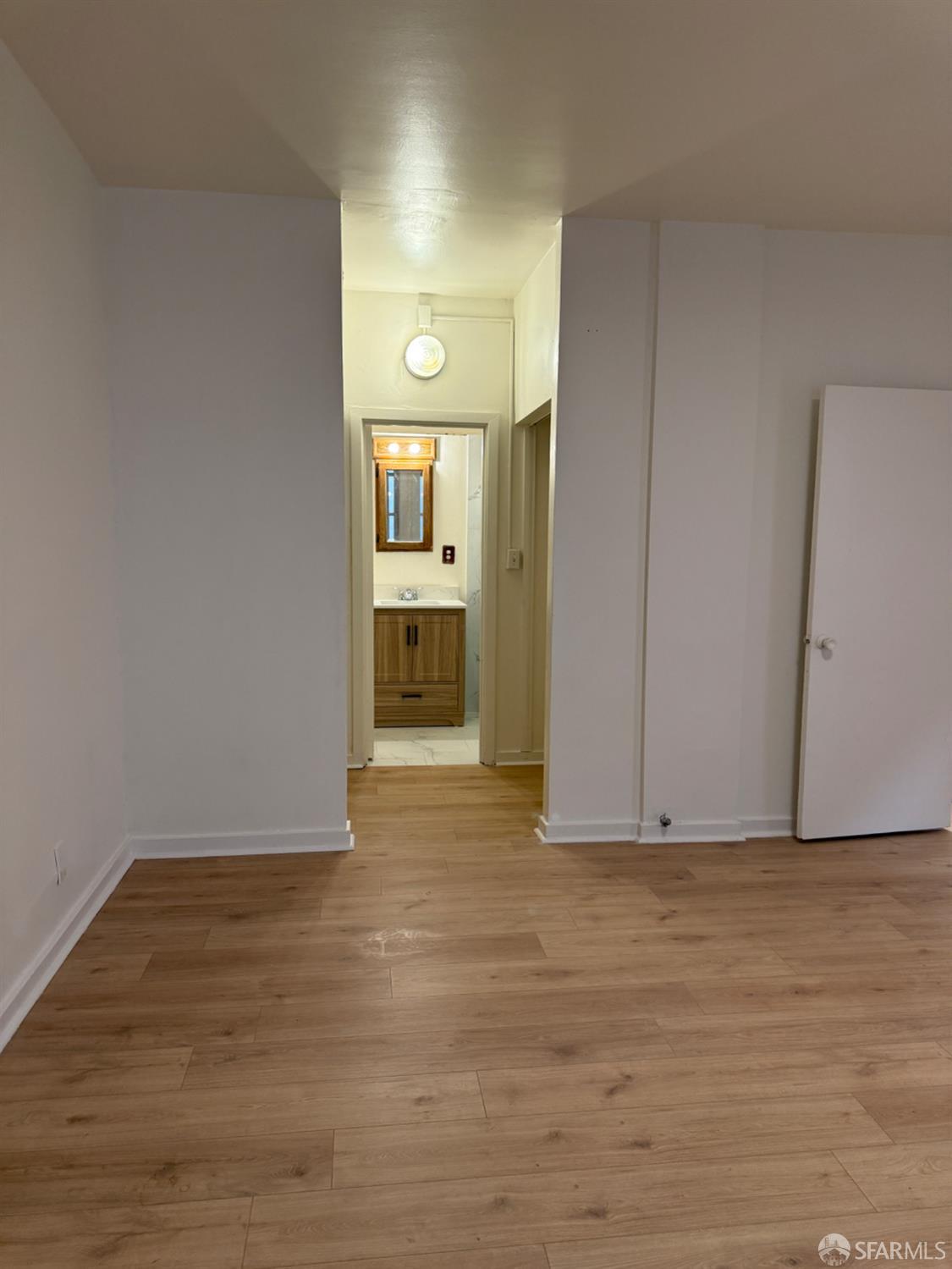 Detail Gallery Image 6 of 13 For 1122 Sutter St #5,  San Francisco,  CA 94109 - 0 Beds | 1 Baths