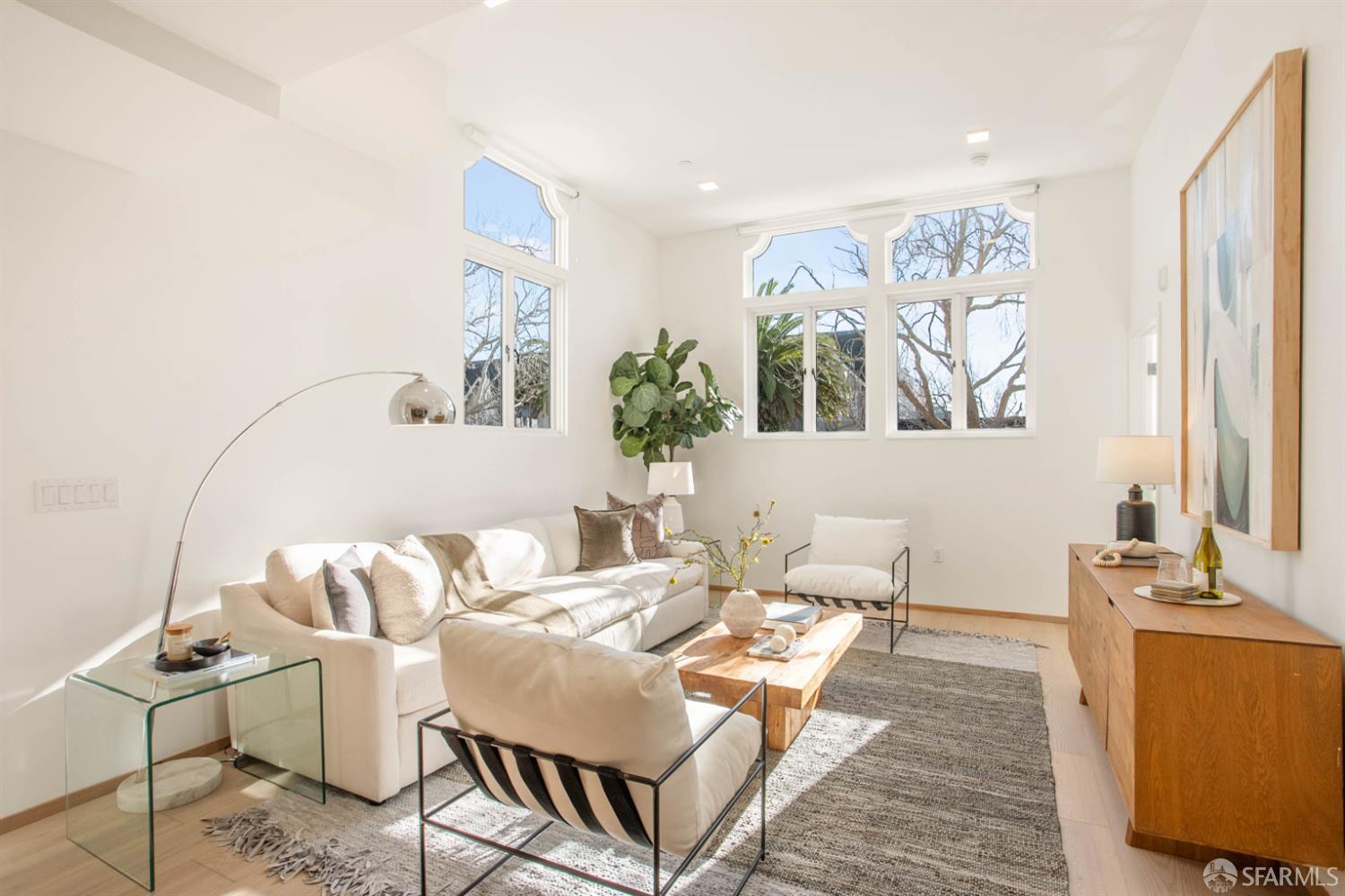 Photo #1: 426097866 Listing: Photo #1