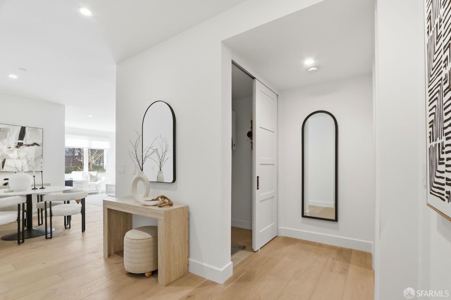 Detail Gallery Image 30 of 43 For 425 First St #14,  Los Altos,  CA 94022 - 1 Beds | 1/1 Baths