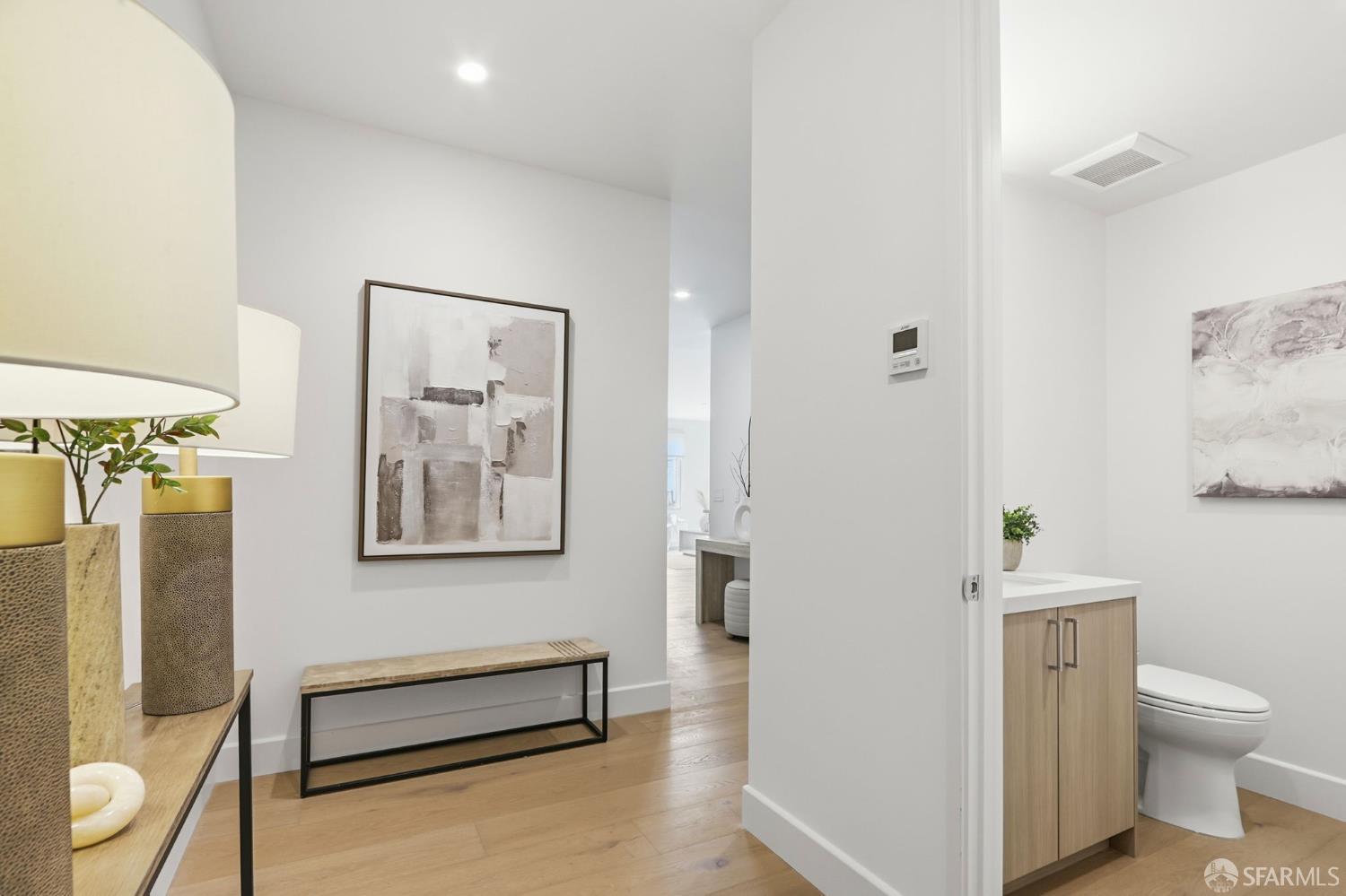 Detail Gallery Image 31 of 43 For 425 First St #14,  Los Altos,  CA 94022 - 1 Beds | 1/1 Baths