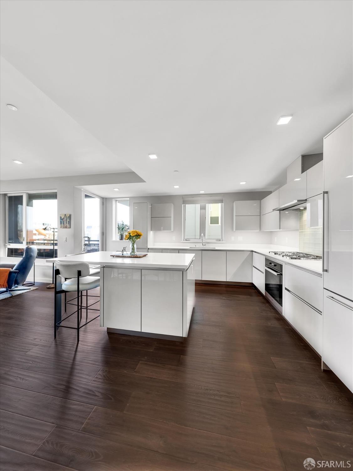 Detail Gallery Image 6 of 44 For 1727 Lacassie Ave 4d,  Walnut Creek,  CA 94596 - 2 Beds | 2 Baths