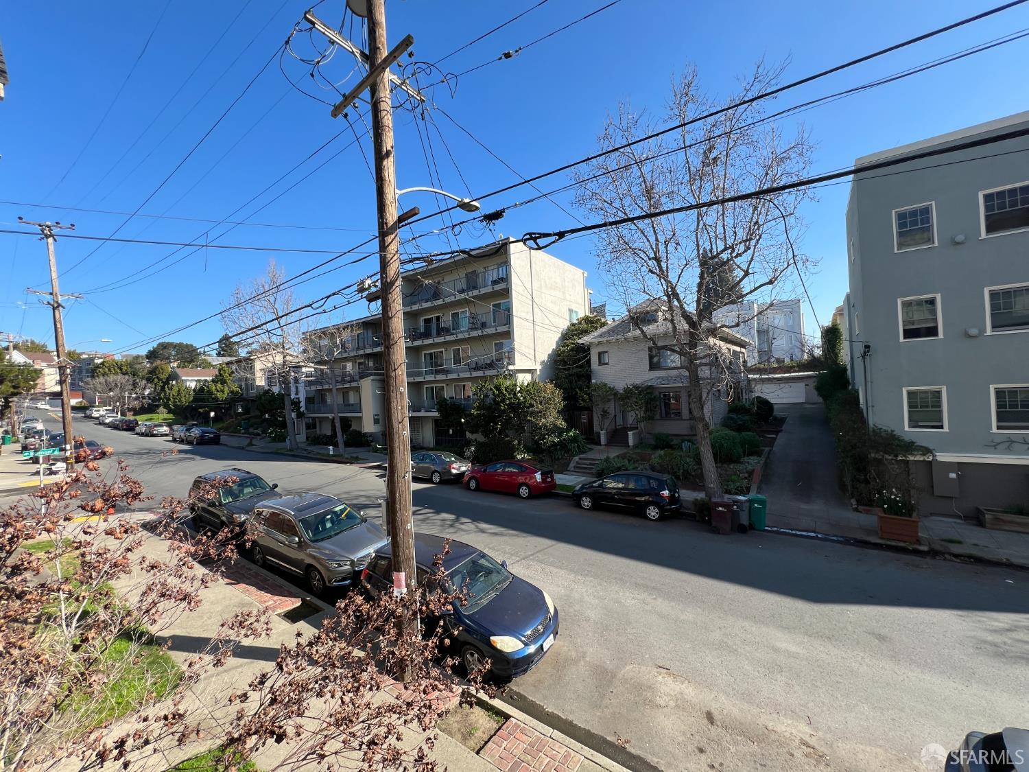 Detail Gallery Image 11 of 18 For 389 Belmont St #103,  Oakland,  CA 94610 - 1 Beds | 1 Baths